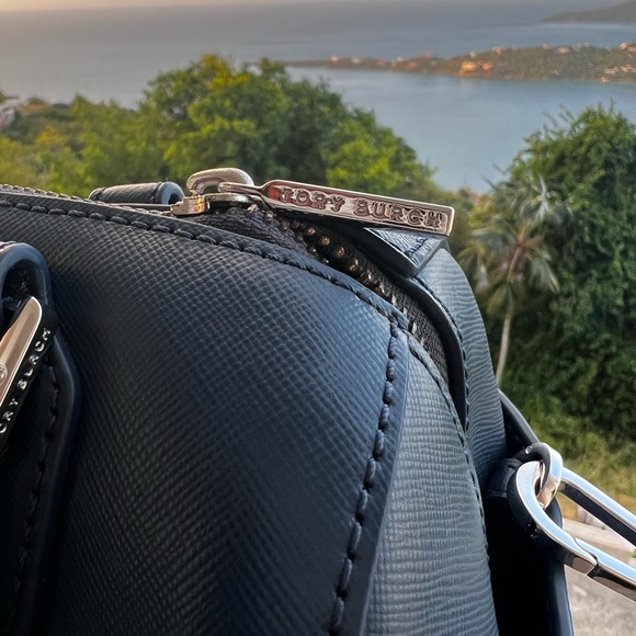 Tory Burch Robinson Bowler Bag - Picture 15 of 15